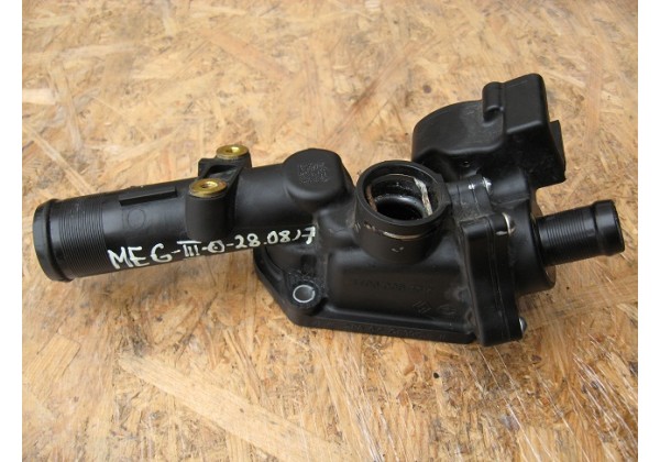 Корпус термостата Renault Kangoo II, Clio IV, Captur, Megane III, Scenic III 1.5 dci, 110609813R